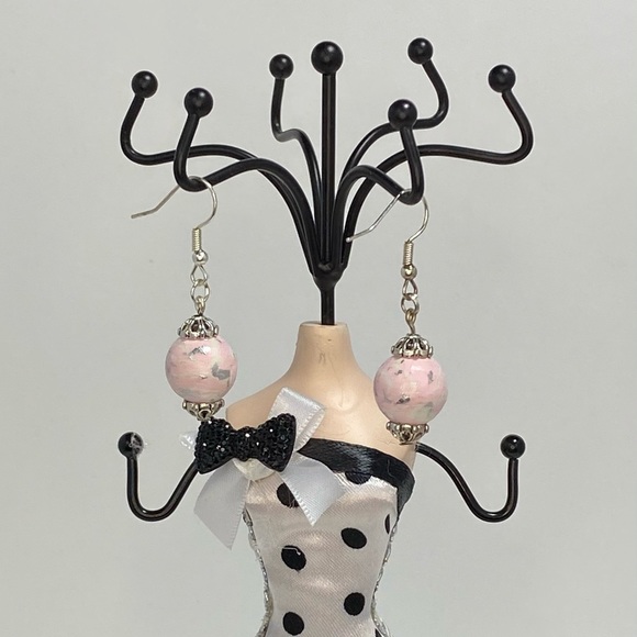 Unique Handmade Polymer Clay Pink & White Earrings - Picture 5 of 12